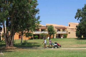 Camping - Saint-Cyprien - Languedoc-Roussillon - Résidence Lagrange Confort du Golf - Image #1